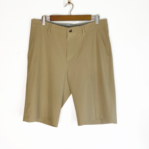 ADIDAS Golf Performance Chino Shorts Mens size 33 - Picture 2 of 8